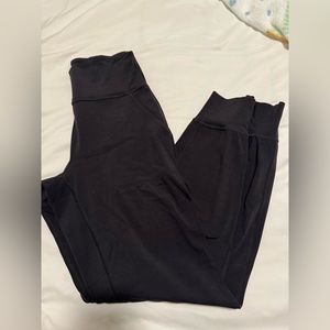 Lulu Align Jogger Size 4